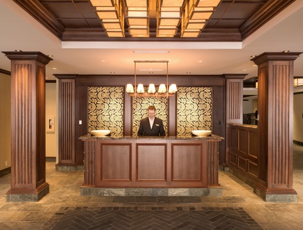 Front desk of Delta Residences at Sun Peaks Resort